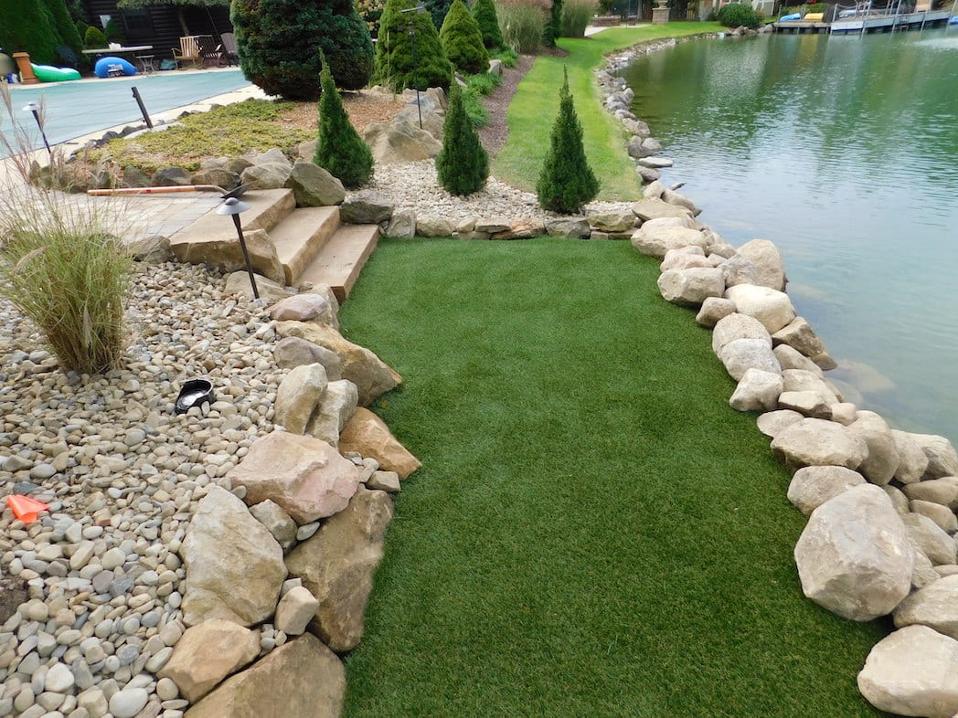 Putting green created with GolfGreens synthetic turf at North Canton, Ohio, residence